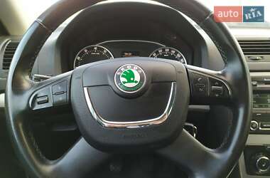 Универсал Skoda Octavia 2012 в 