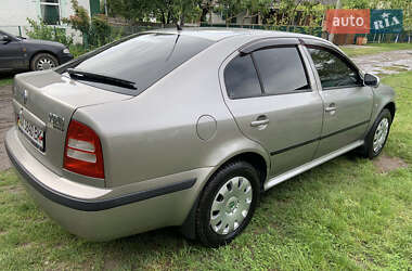 Ліфтбек Skoda Octavia 2001 в 