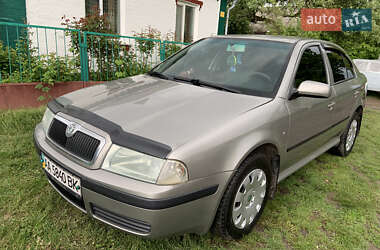 Ліфтбек Skoda Octavia 2001 в 