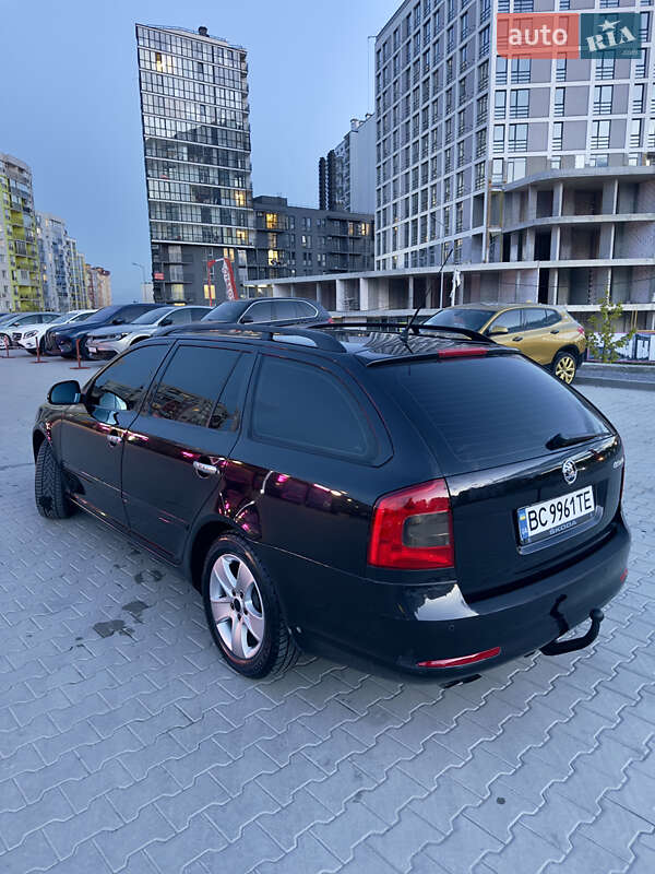 Универсал Skoda Octavia 2009 в Львове