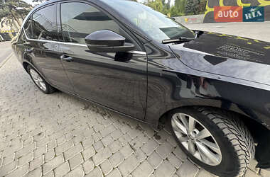 Ліфтбек Skoda Octavia 2018 в 