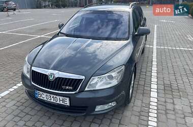 Универсал Skoda Octavia 2011 в 