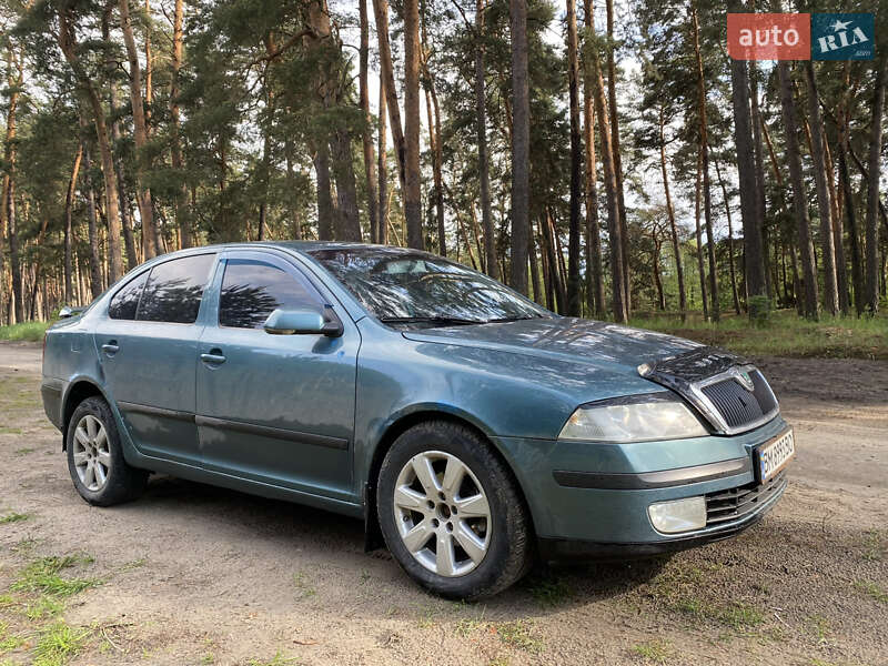 Лифтбек Skoda Octavia 2005 в 