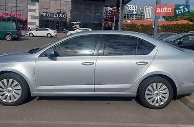 Лифтбек Skoda Octavia 2016 в 