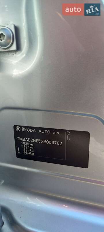 Лифтбек Skoda Octavia 2016 в Киеве