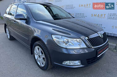 Универсал Skoda Octavia 2010 в 