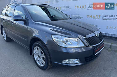 Универсал Skoda Octavia 2010 в 