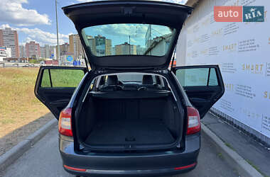 Универсал Skoda Octavia 2010 в 