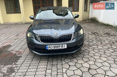Ліфтбек Skoda Octavia 2018 в 