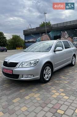 Универсал Skoda Octavia 2012 в Луцке