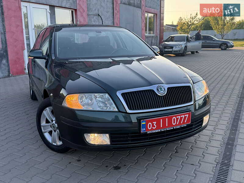 Ліфтбек Skoda Octavia 2006 в Лубнах