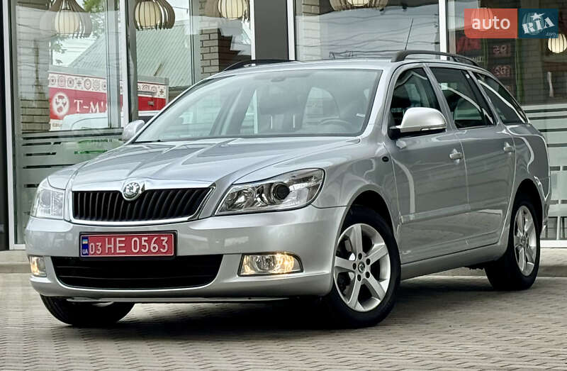 Універсал Skoda Octavia 2011 в 