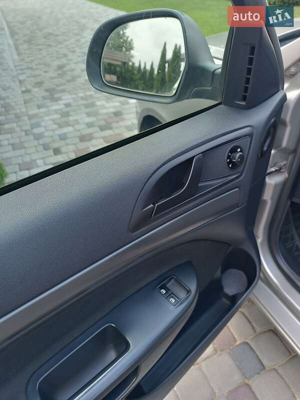 Универсал Skoda Octavia 2012 в Любомле