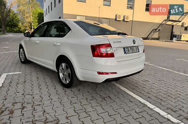 Лифтбек Skoda Octavia 2016 в 