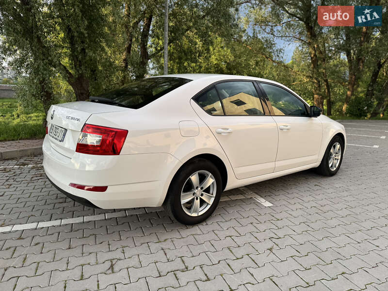 Лифтбек Skoda Octavia 2016 в Хмельницком