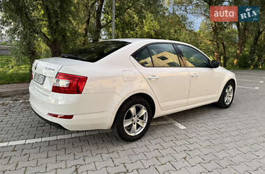 Лифтбек Skoda Octavia 2016 в 