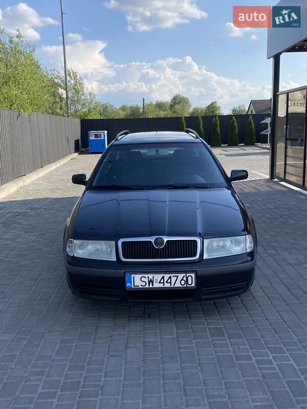 Універсал Skoda Octavia 2002 в Звягелі