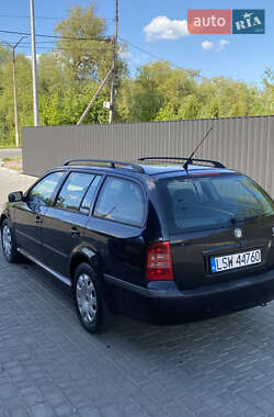 Универсал Skoda Octavia 2002 в 