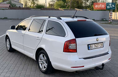 Универсал Skoda Octavia 2012 в 