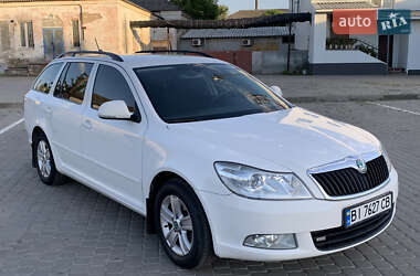 Универсал Skoda Octavia 2012 в 
