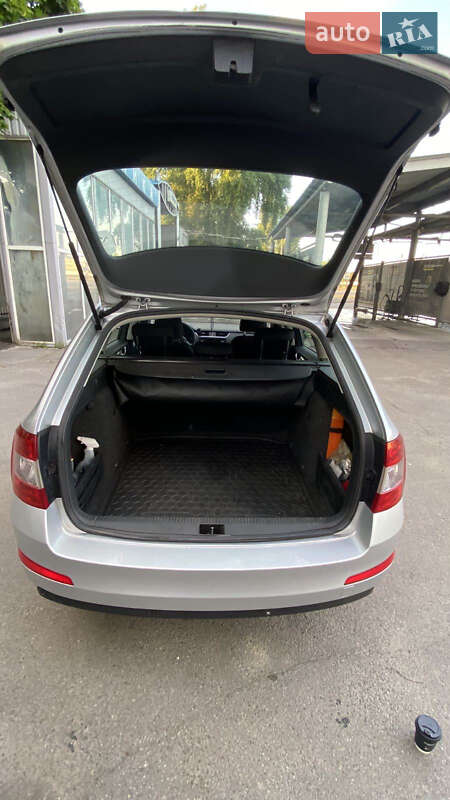 Универсал Skoda Octavia 2015 в Киеве