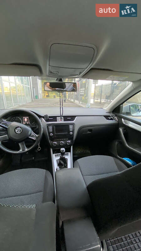 Универсал Skoda Octavia 2015 в Киеве