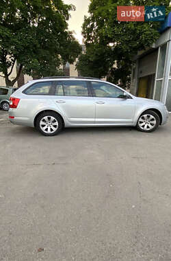 Універсал Skoda Octavia 2015 в 