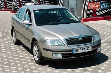 Лифтбек Skoda Octavia 2007 в Полтаве