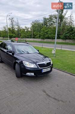 Універсал Skoda Octavia 2012 в 