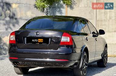 Лифтбек Skoda Octavia 2010 в 