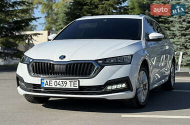 Універсал Skoda Octavia 2021 в 