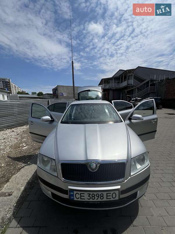 Лифтбек Skoda Octavia 2007 в Черновцах