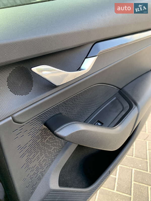 Универсал Skoda Octavia 2021 в Киеве