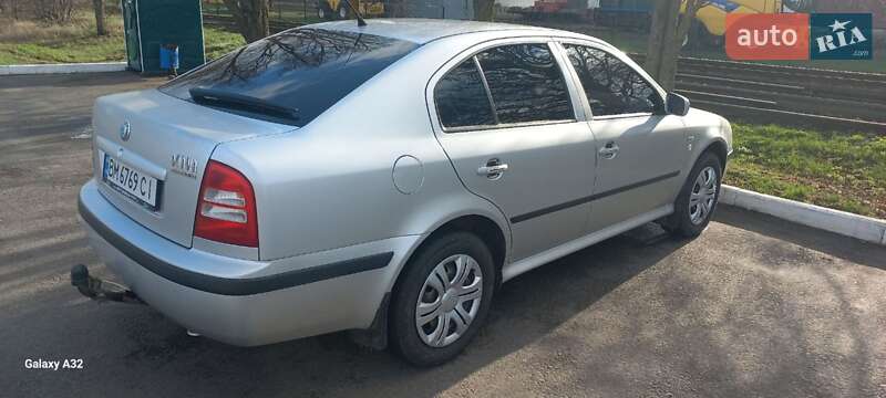Лифтбек Skoda Octavia 2004 в Конотопе