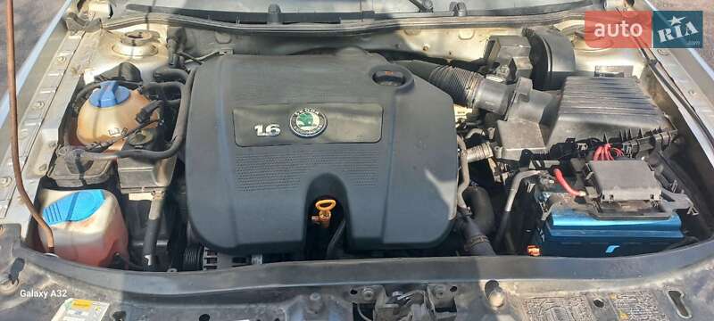 Лифтбек Skoda Octavia 2004 в Конотопе