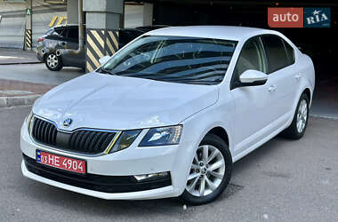 Лифтбек Skoda Octavia 2018 в Киеве