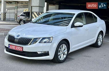 Лифтбек Skoda Octavia 2018 в Киеве