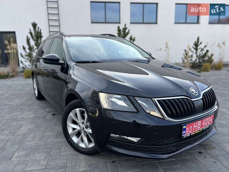 Універсал Skoda Octavia 2019 в Луцьку