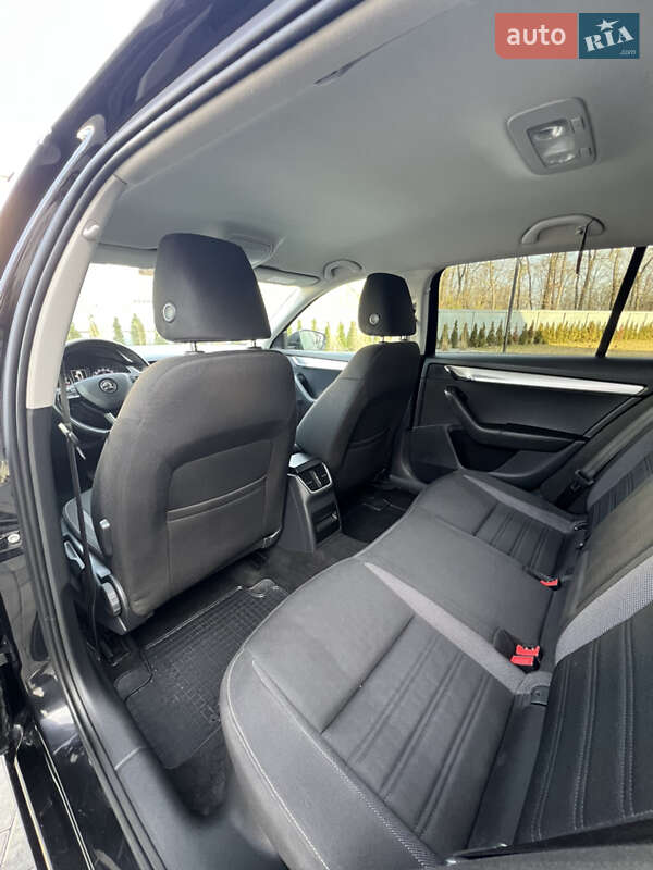 Універсал Skoda Octavia 2019 в Луцьку