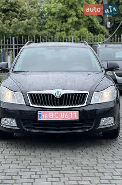 Універсал Skoda Octavia 2010 в 