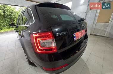 Универсал Skoda Octavia 2015 в 