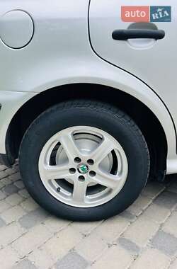 Універсал Skoda Octavia 2000 в 