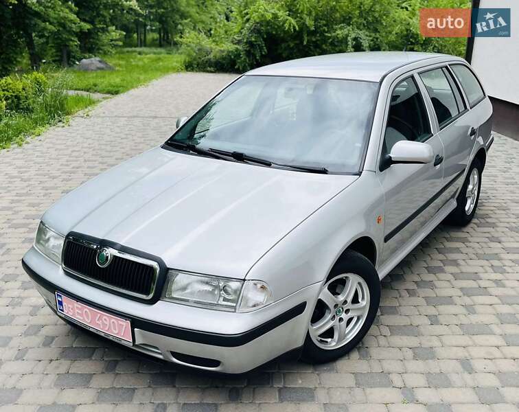 Універсал Skoda Octavia 2000 в 