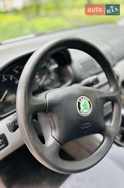 Універсал Skoda Octavia 2000 в 