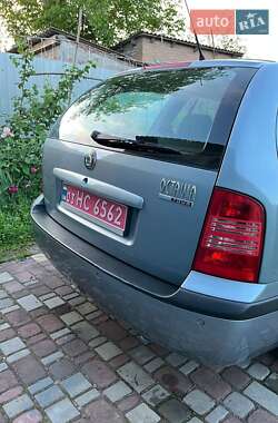Универсал Skoda Octavia 2005 в 