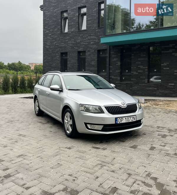Універсал Skoda Octavia 2016 в 