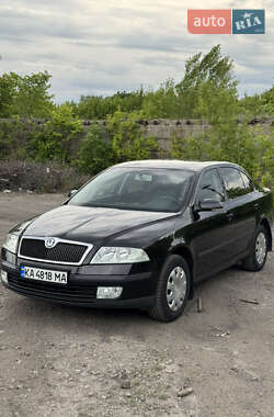 Лифтбек Skoda Octavia 2006 в Конотопе