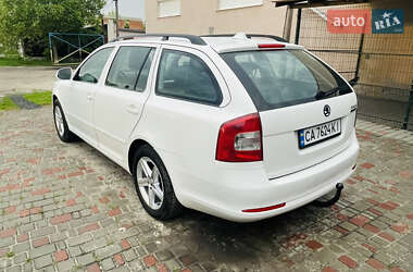 Универсал Skoda Octavia 2011 в 