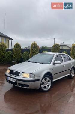 Лифтбек Skoda Octavia 2003 в 