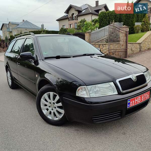 Універсал Skoda Octavia 2001 в 